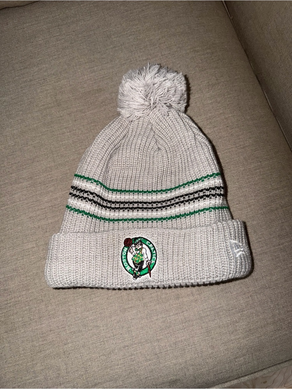 Fanatics NBA Boston Celtics Gray Pom Beanie